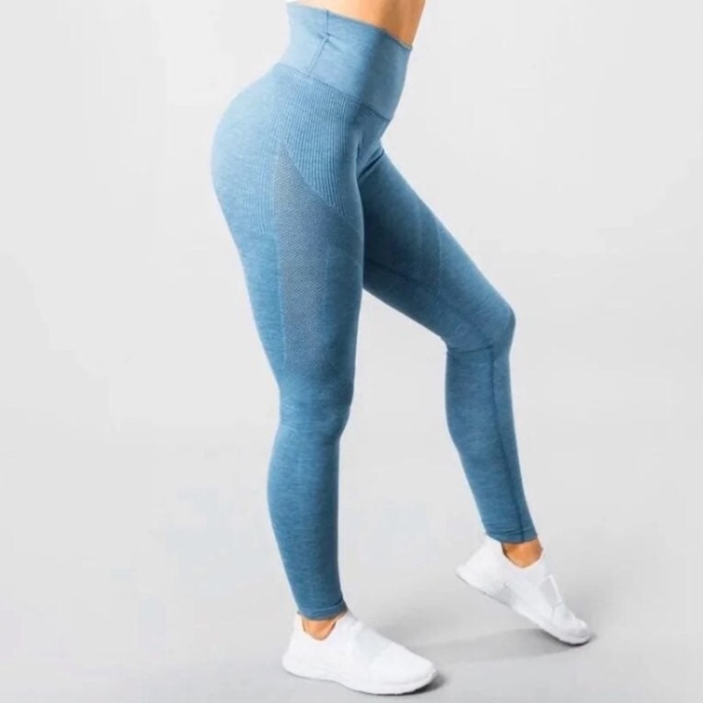 Alphalete arrow leggings XS